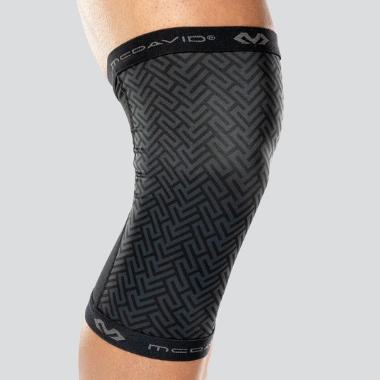 X-FITNESS DUAL LAYER COMPRESSION KNEE SLEEVES/PAIR