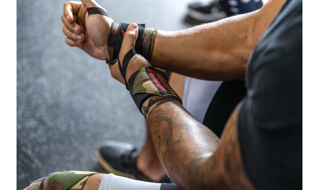 RED LINE WRIST WRAP