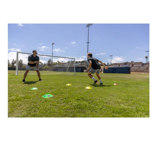 REACTIVE AGILITY CONES