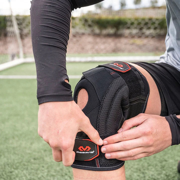 KNEE SUPPORT with STAYS & CROSS STRAPS